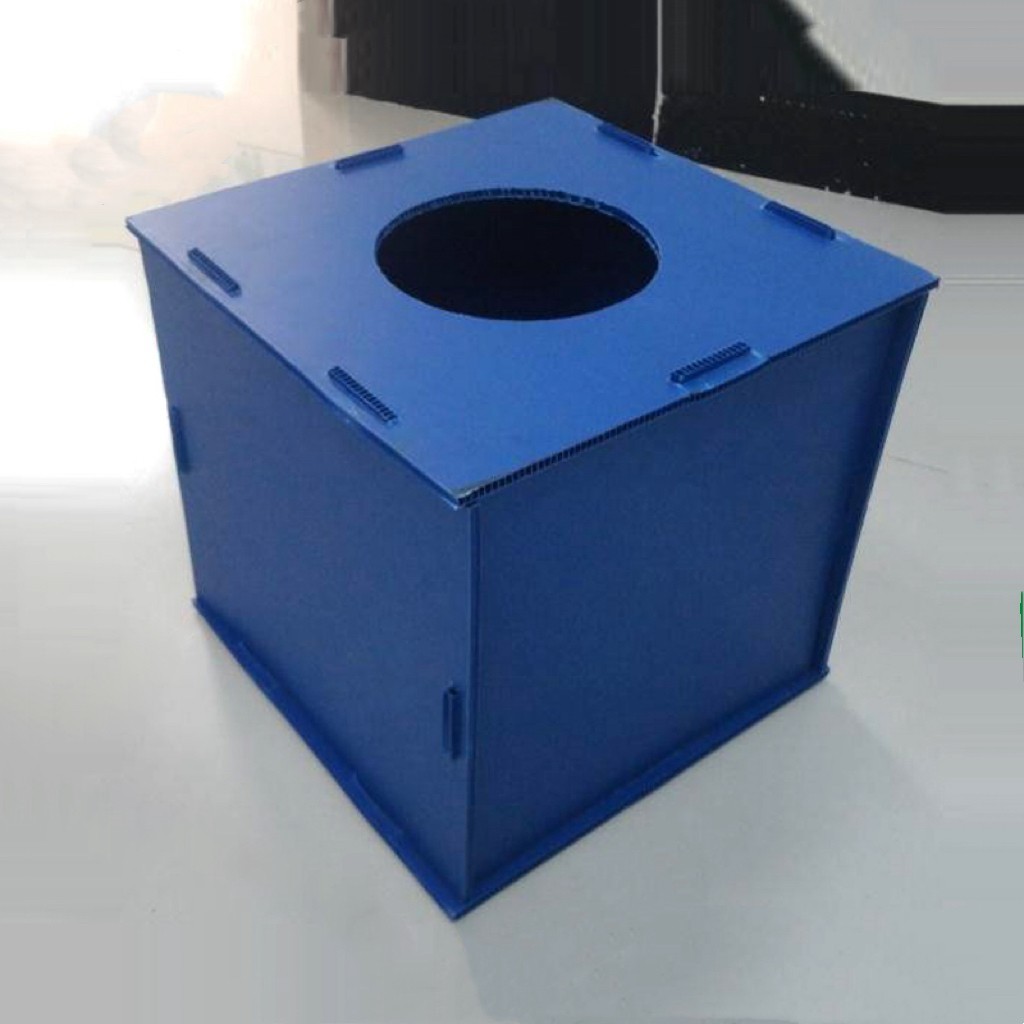 China Lightweight Plastic Corrugated Containers Customized Corrugated Plastic Container Recyclable factory