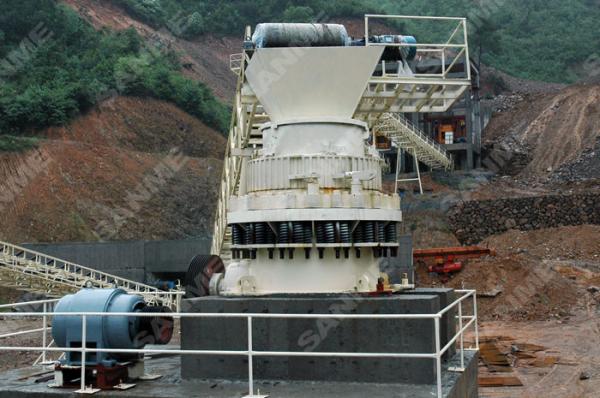 SDY Symons Cone Crusher Machine , Cone Rock Crusher High Reliability Smoothly