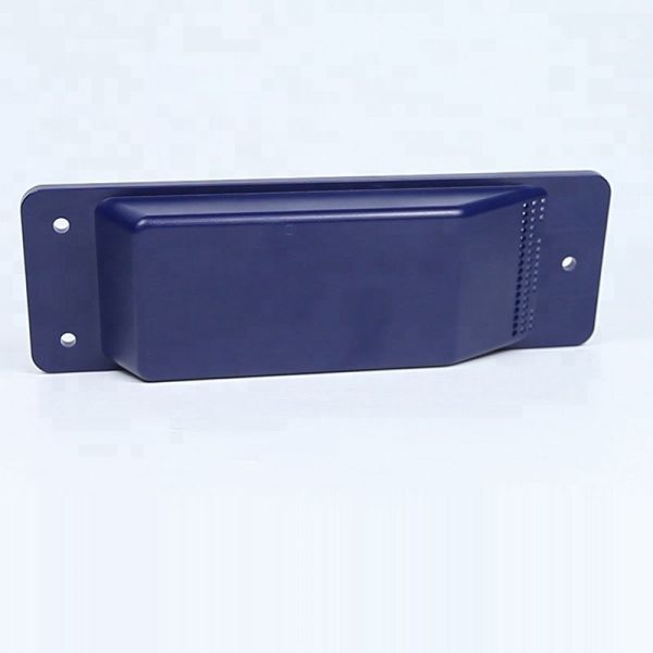 China Blue Plastic Container GPS Tracker Dustproof with 12000MAH battery factory