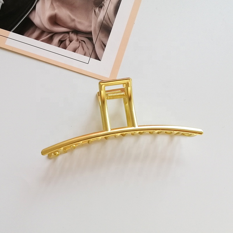 12cm 5 Inch Cute Claw Clips For Hair Hollow Metal Shark Retro Alloy