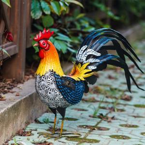 China Chicken Solar Garden Ornament Multiple Solar Powered Outdoor Decor Medium factory