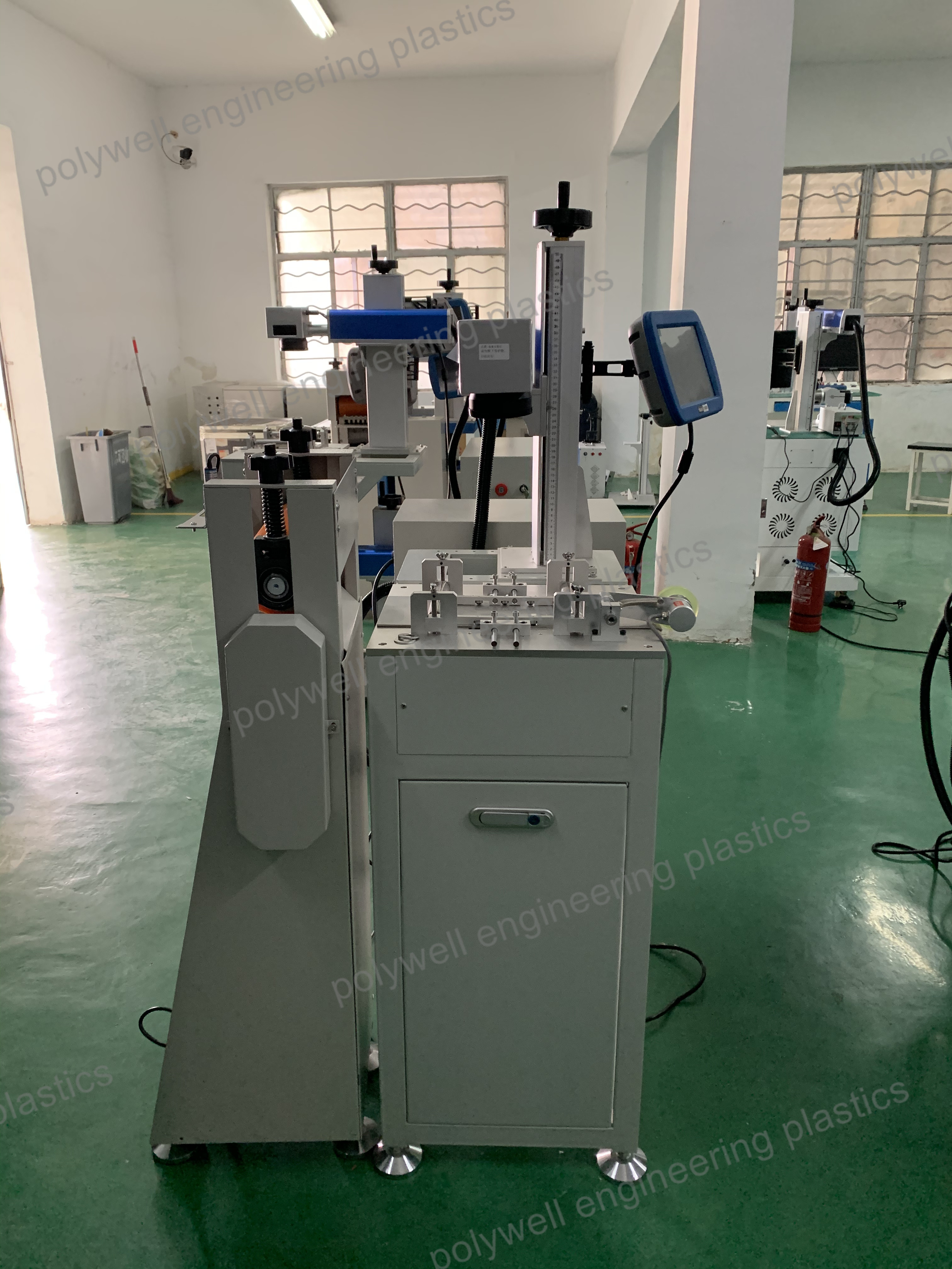 Split Desk Portable 20W 30W 50W Fiber Laser Marking Machine