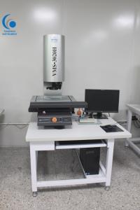 China 220 × 120mm Travel CNC Video Measuring System Auto Edge Finding With Metal Table factory