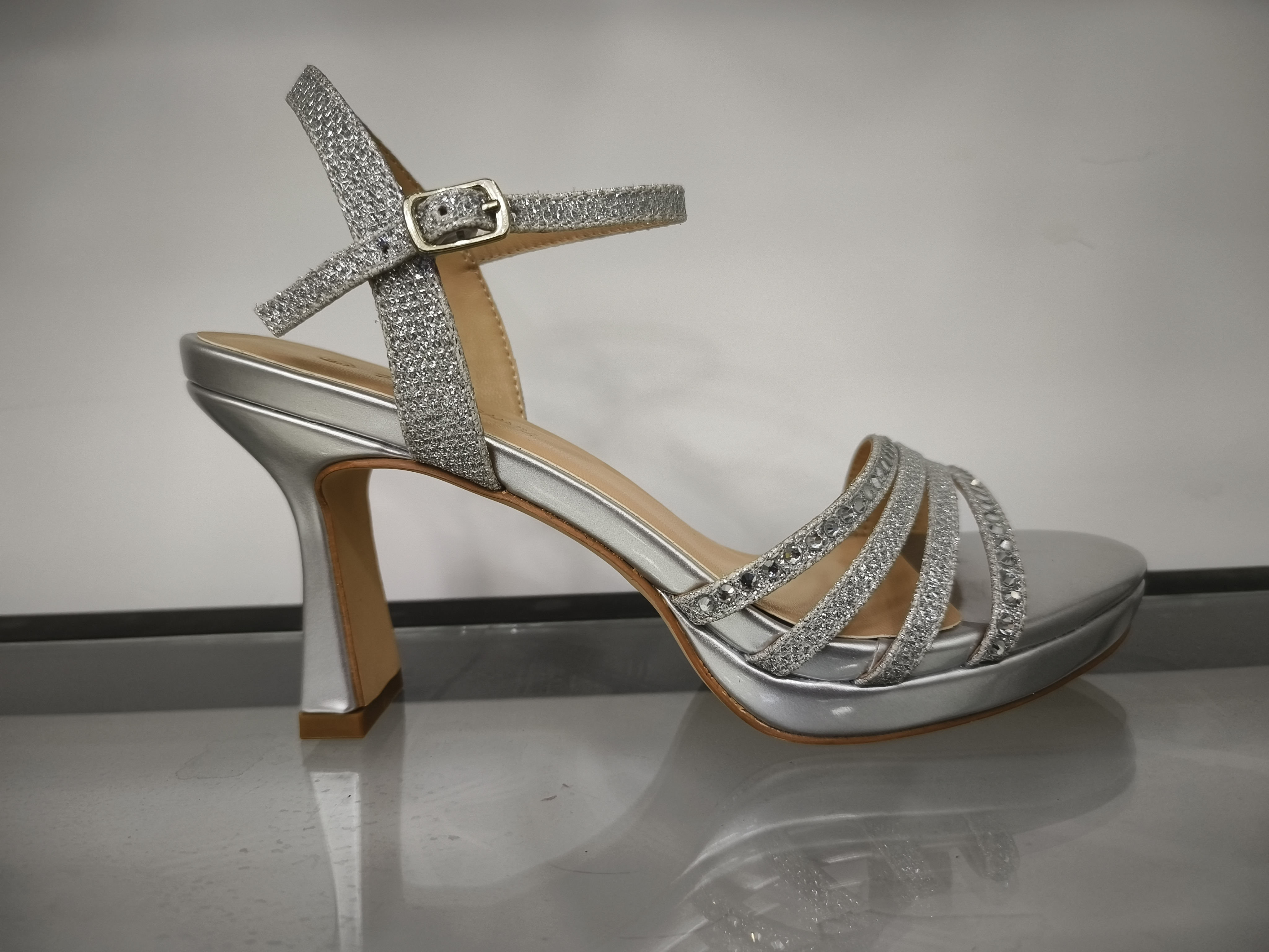 Lightweight Womens High Heel Sandals With Rubber Sole 0.5-1kg