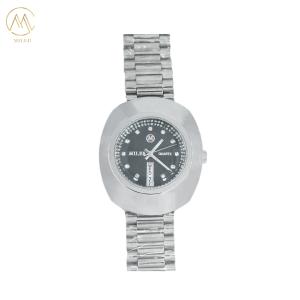China Round Type Quartz Wrist Watch with Steel Silver Bezel for Men factory
