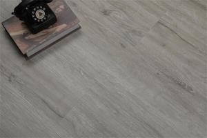 China E0 Standard Rigid Core Spc Flooring Handscraped Surface factory