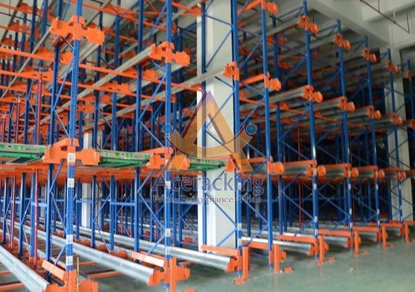 High Density Automated Warehouse Storage Systems Q235B Steel Radio Shuttle
