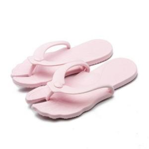 China PVC Lightweight Foldable Flip Flops Wear Resistant Easy To Deform SW191004 factory