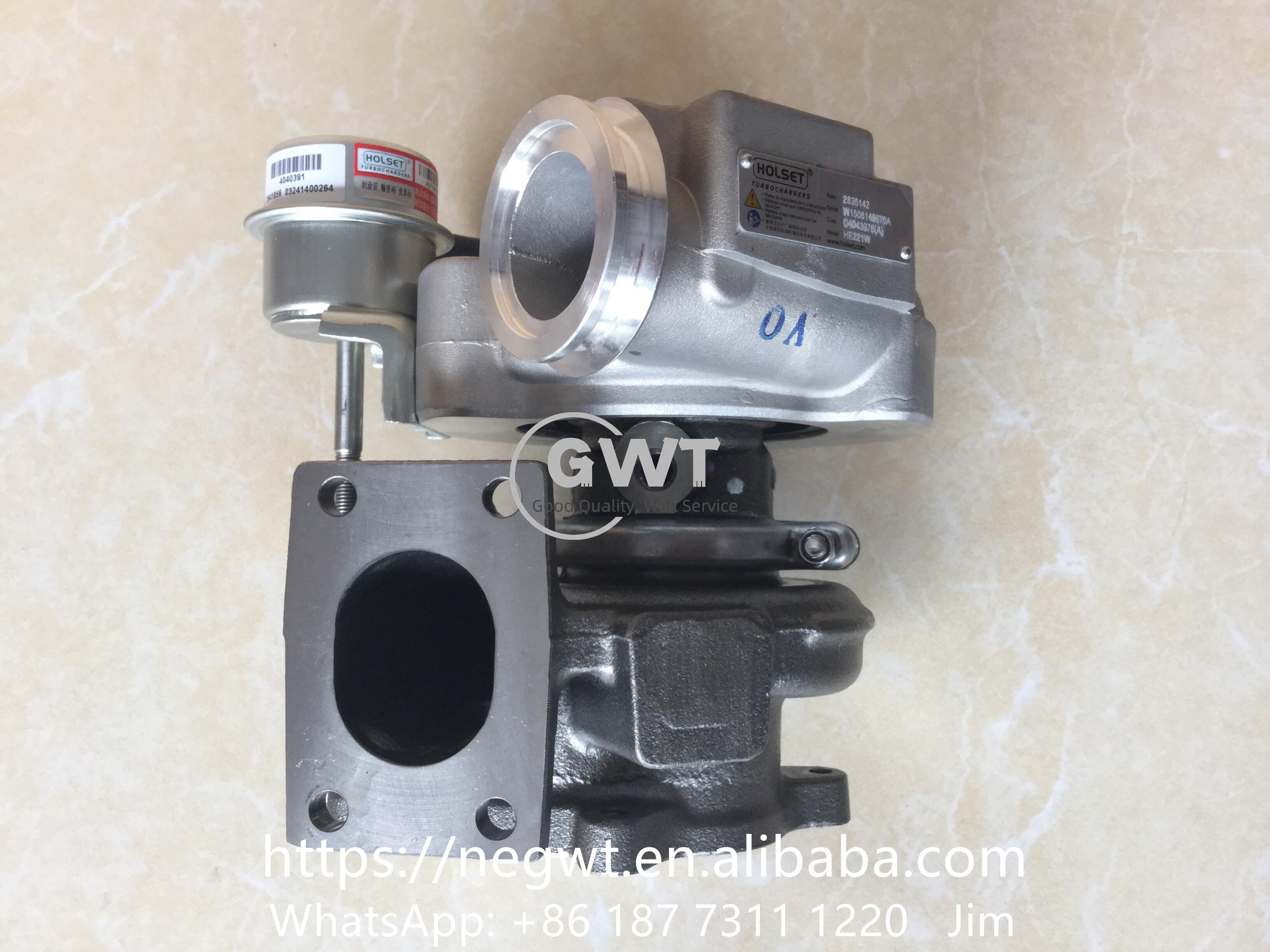 Original new Turbocharger ISDE4 HE221W 4033968H 2835142 for 4043976 4033968 4955962