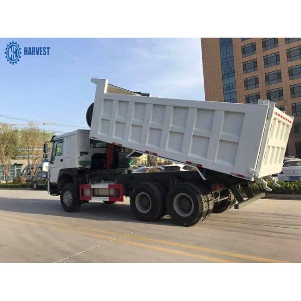 371hp 6x4 Sinotruk Howo 30 Ton Max Speed 75km/H Heavy Duty Dump Truck