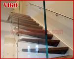 Floating Staircase VK48S Tempered GlassLED Light strip, Stringer: 5mm+5mm