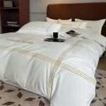 Four Seasons 300TC Duvet Cover 100% Cotton Material Embroidery Three Lines