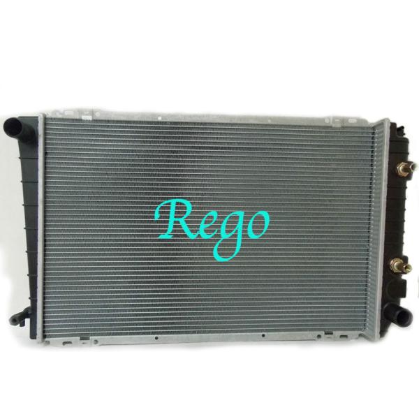 Custom Car Radiator Replacement For Crown Victoria Lincoln Town Car Mercury