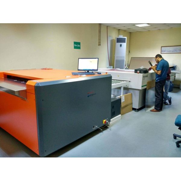 China 1600MX 128 Channel UV CTP Plate Machine Offset Printing factory