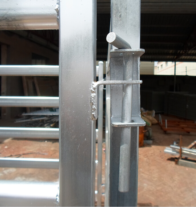 2019 hot sale Australia market 1.8x2.1m oval pipe cheap cattle fencing panels for sale/cattle yard design
