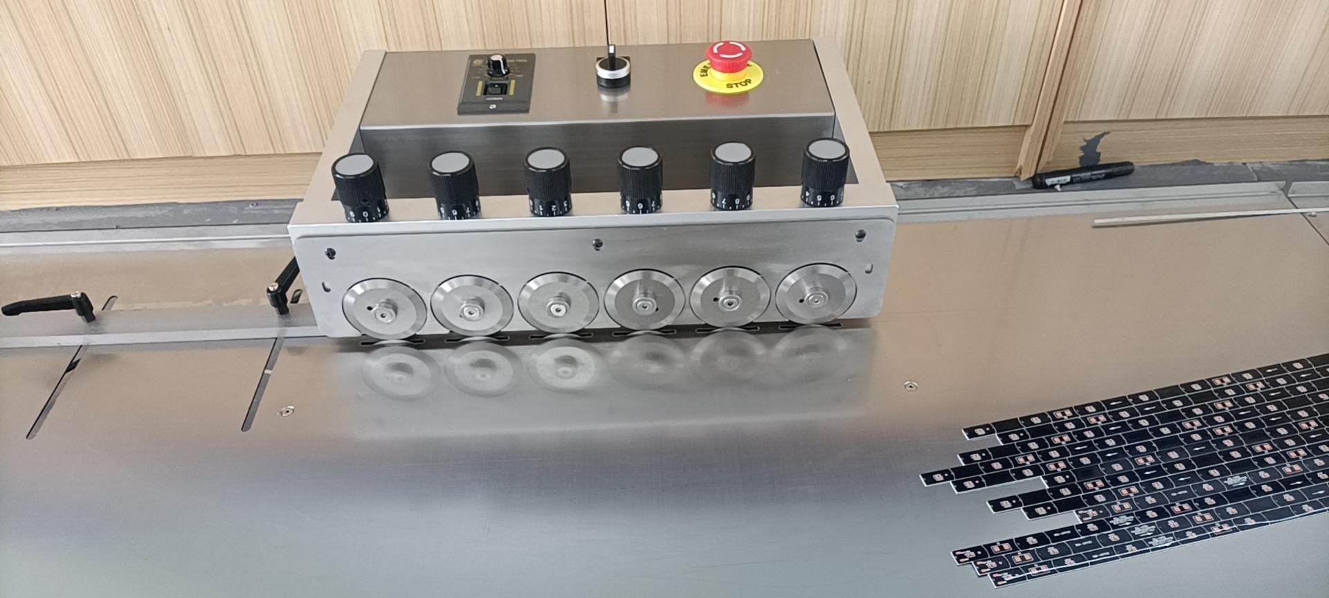 China Lamp splitter Machine YSL-750 factory
