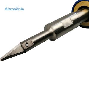 China Small Ultrasonic Plastic Cutter For Various Material , Ultrasonic Fabric Cutting Machine factory