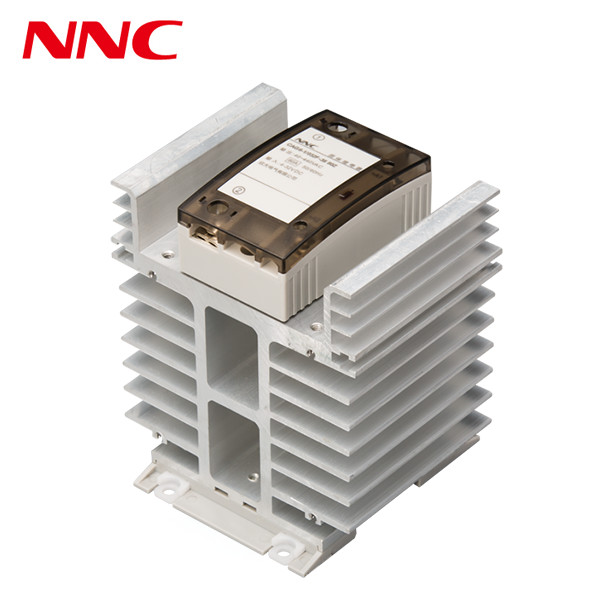 China UL Certified Solid State Relay CAG6-1/032F-38 60A-80A with Heat Sink and DIN-Rail Mounting factory