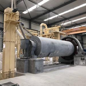 China GMF-100/200/400/500/600/80/1000/1200 Quartz Stone Grinding Pulverizer Machine Powder Making Machinery factory