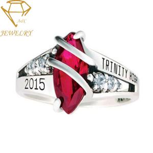 China Embossed 14K Womens Class Rings factory