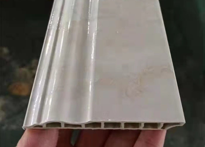 ISO9001 Decorative 150mm PVC Skirting Boards Hot Stamping