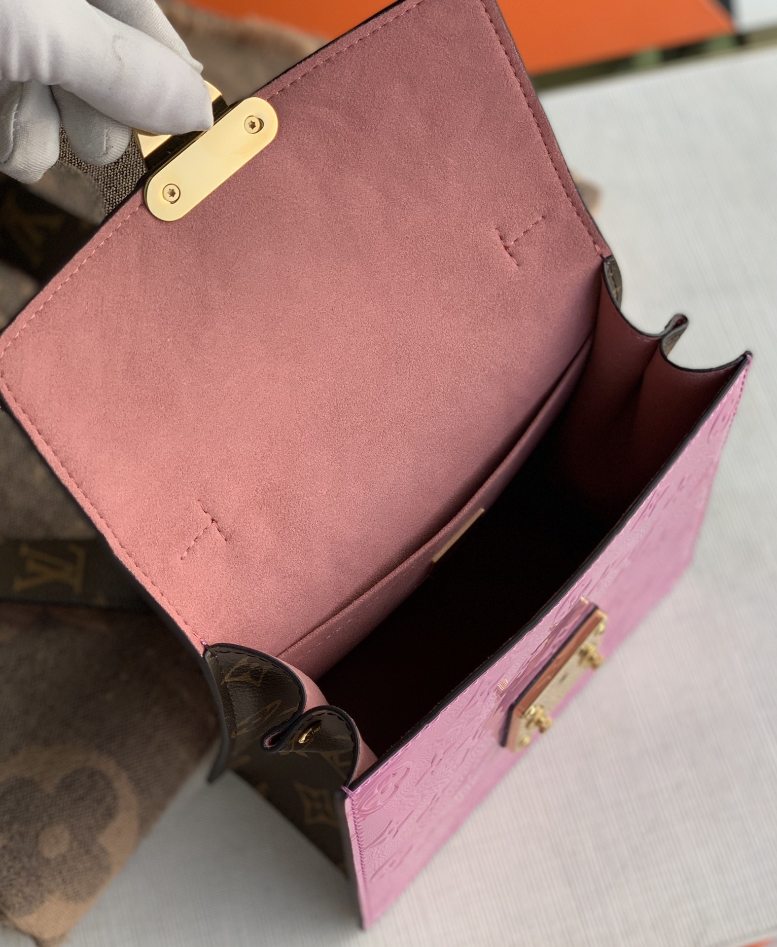 M90568 Spring Street Monogram Vernis patent leather and Monogram coated carvas and Epi leather handbag