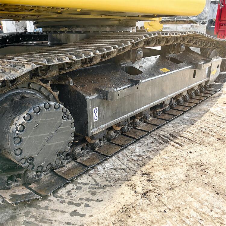 2200 Working Hours Used Komatsu PC160-7 Crawler Excavator with 0.65m3 Bucket Capacity