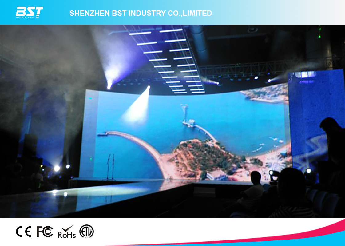 SMD2121 P4mm Indoor Full Color Advertising curved video LED screen For Shopping Malls