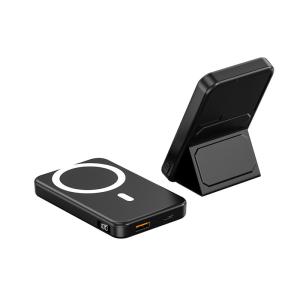 China 10000 Mah Led 4 In 1 Travel Portable Charger Wireless Mini Magnetic Suction Power Bank factory