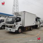 Howo 4X2 Freezer Box Truck 20t Small Refrigerated Truck
