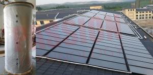 China 2000L Flat Plate Pressurized Solar Water Heater Flat Panel Solar Heating Collector factory
