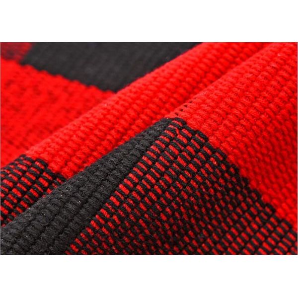 Customized Cotton Thread Red And Black Viscose Fiber Lattice Doormat