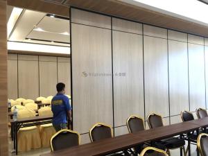 China Flexible Demountable Partition Walls in 85mm Provide Excellent Sound Insulation 35-45dB factory