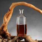 Customized Logo Glass Bottle for Spirit Gin Liquor Whisky Rum Tequila Vodka