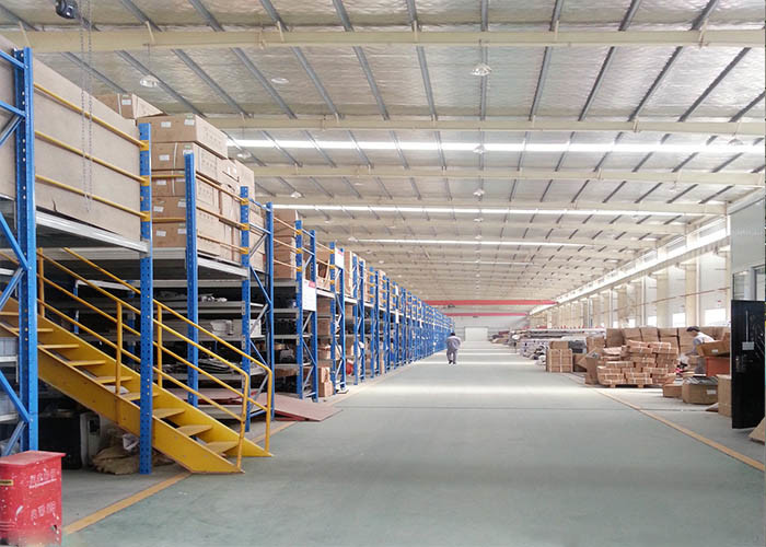 Rack Supported Mezzanine Industrial Steel Storage Racks Cold Rolled With Racking Frames