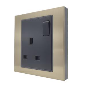 China 13 Amp 250 Volt Electrical Power Socket Metal Champagne Color factory