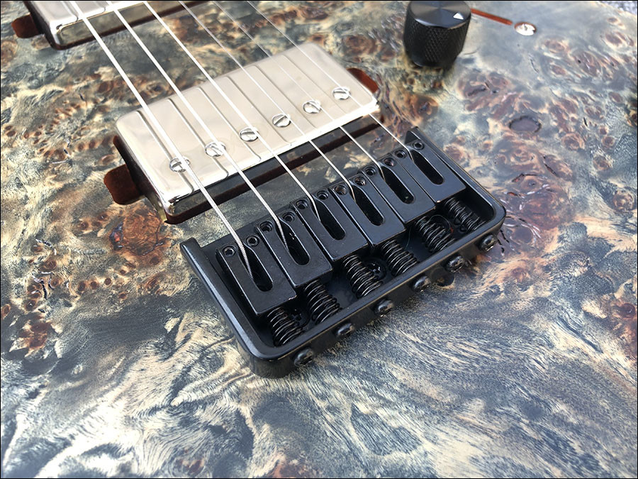 Custom Earts Electric Guitar with African Mahogany Body Black Hardware