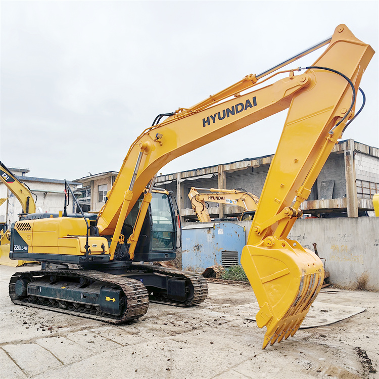 Good Condition 22 Ton Digger Machine Used Hyundai R220LC-9 Original Hydraulic Cylinder