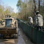Payment Term TT/Western Union Heavy Duty Geotextile Defensive Barrier Containmen