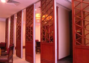 China Room Dividers Hanging Sliding Door Operable Wall For Banquet Wedding Facility factory