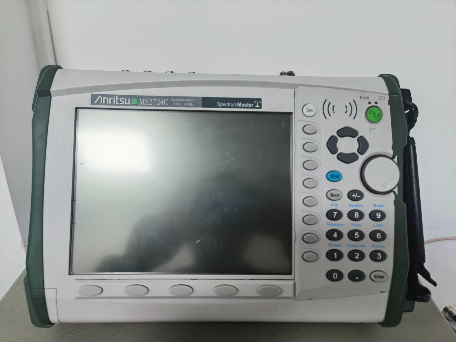China 20GHz Handheld RF Spectrum Analyzer Anritsu MS2724C on sale China 20GHz Handheld RF Spectrum Analyzer Anritsu MS2724C on sale