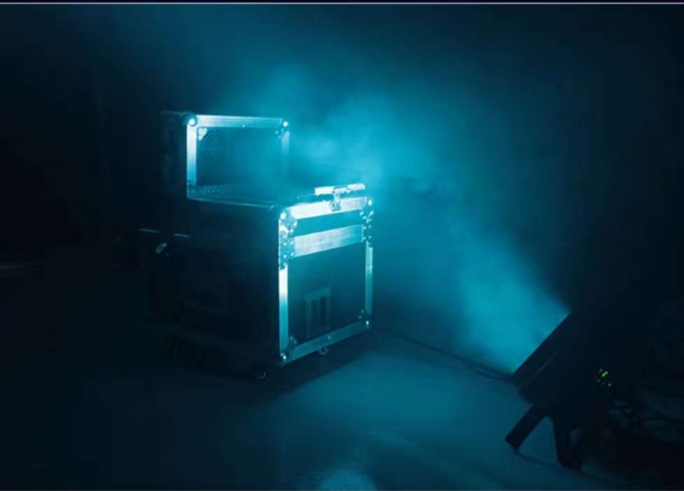 Control Fog LED Smoke Machine for Wedding Disco Stage Customized 110V-220V LED RGB Mini