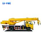 Construction Small Telescopic 8 Ton Truck Crane QY8 With Basket