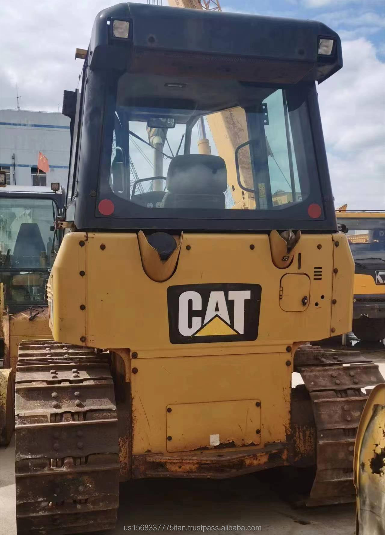 Original Hydraulic Valve Used Cat D5K Bulldozer for Sell in Building Material Shops