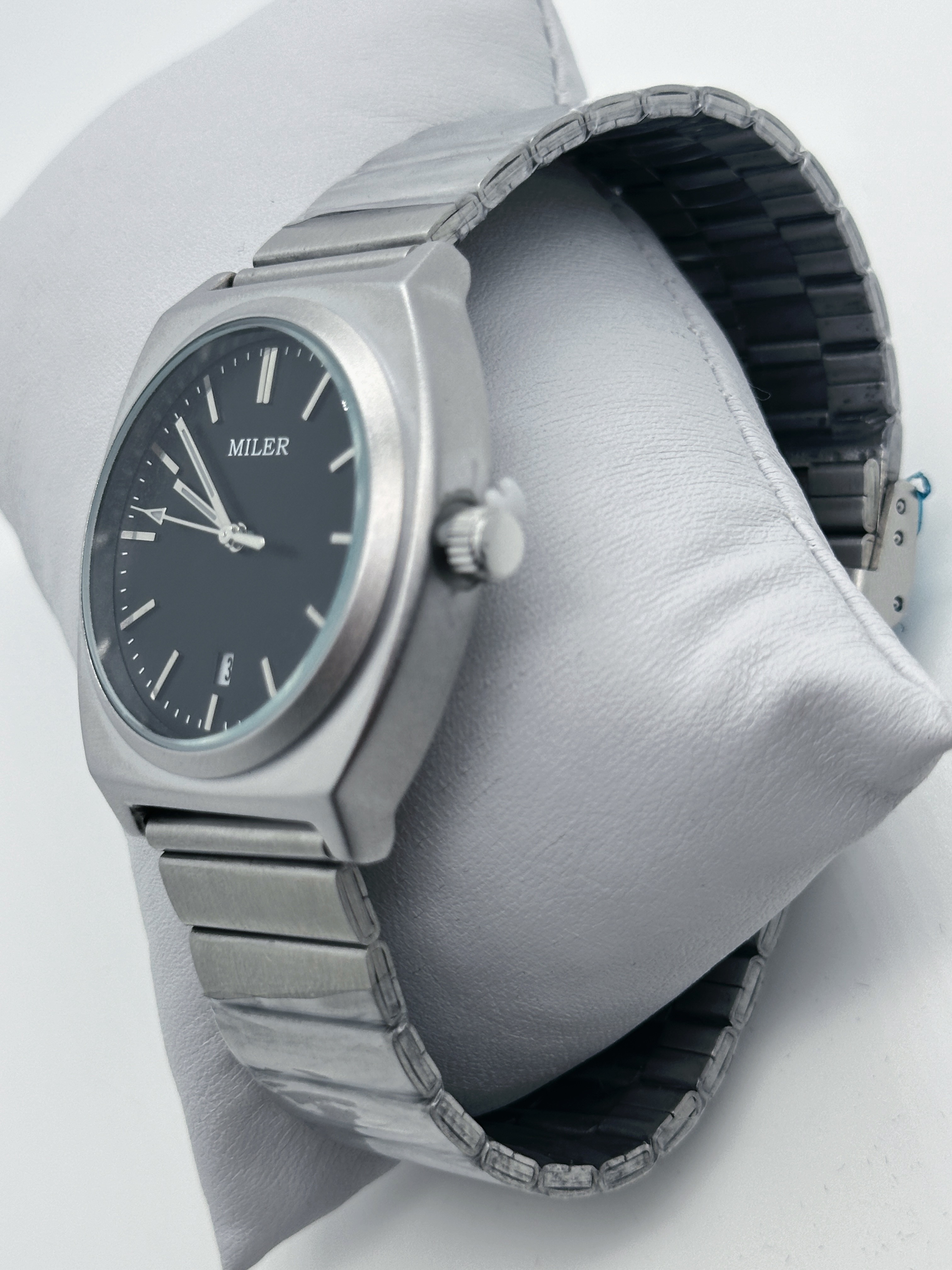 Luminous Silver Stainless Steel Strap Watch 30M Waterproof Chronograph Quartz Watches