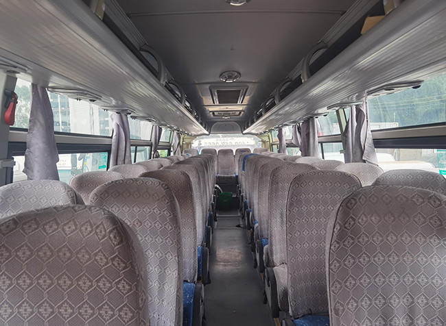 Yuchai Diesel Engine Used Yutong Bus Second Hand 47seats Zk6770