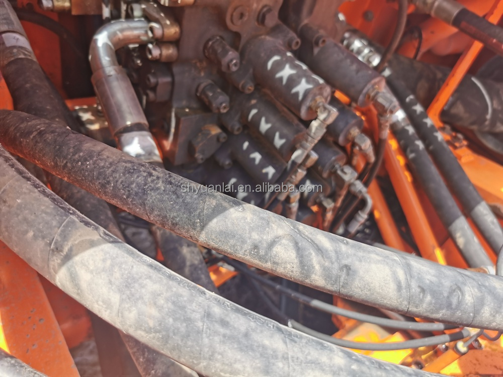 Original Doosan Dx420 Super Excavator with High Slope Efficiency and Good Cab Sealing