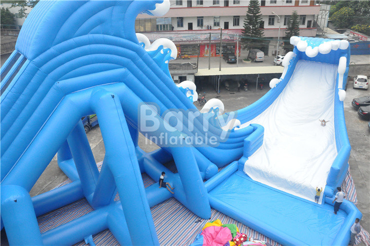 Blue Wave 36 * 20 * 15m Giant Inflatable Water Slide With Pool CE/UL Blower