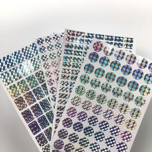 China BOPP 3D Hologram Label Sticker Holographic Vinyl Security Label factory