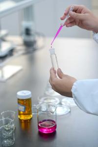 China Optimal Performance Food Grade Enzymes for Temperature Range 30C-70C factory